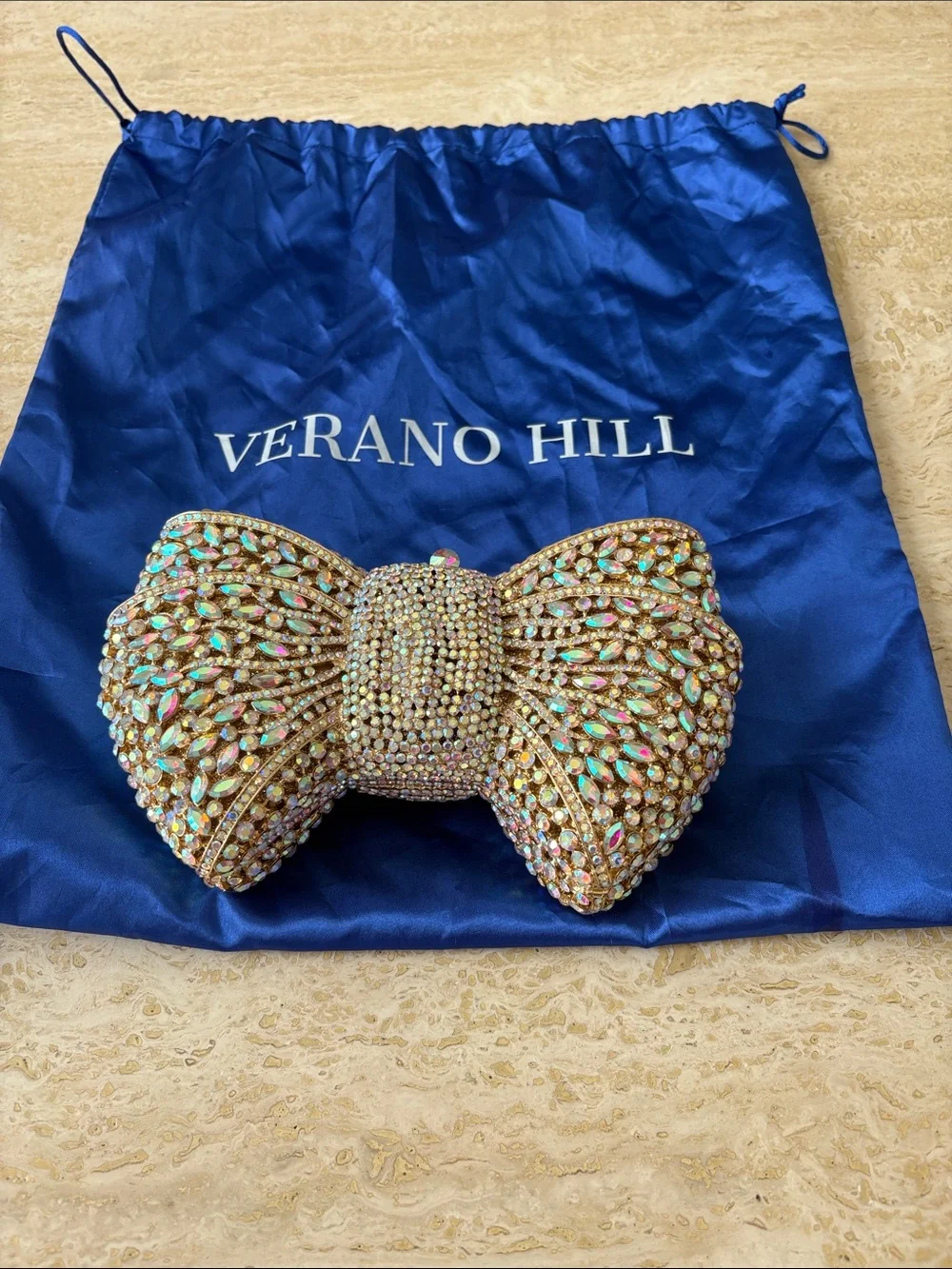 Verano Hill Crystal Bow Phone Case – Iridescent Gold BNNT